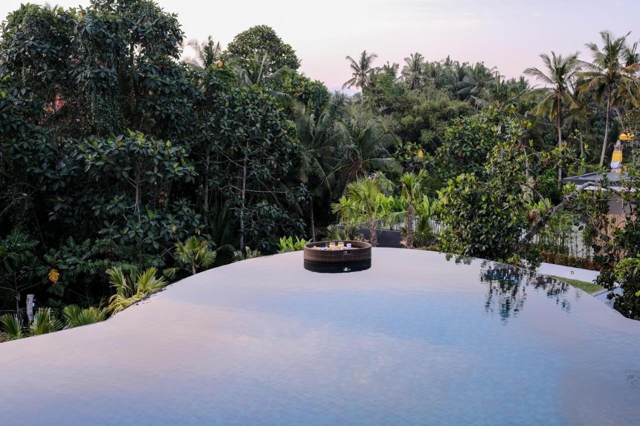 Tirta Arum Ubud  Luaran gambar